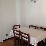 Ferrari Apartmanhotel Cannobio