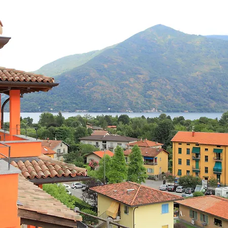 Ferrari מלון דירות