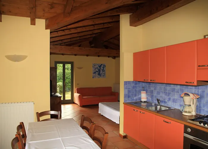 Ferrari 4* 카노비오