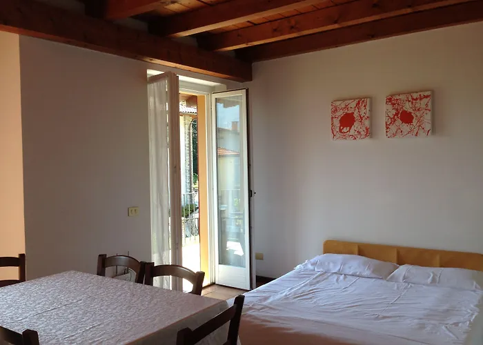 Apart-hotel Ferrari 4*