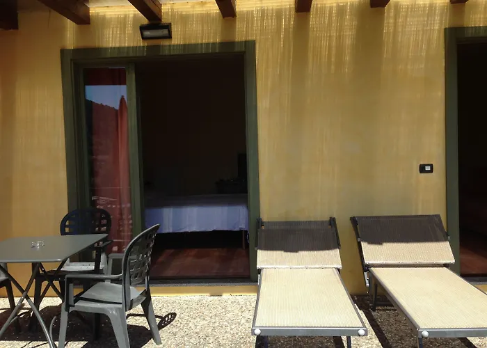 Ferrari Apart-hotel Cannobio